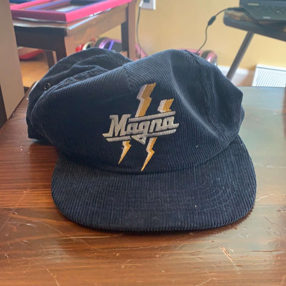 Vintage Magna Blue Cap